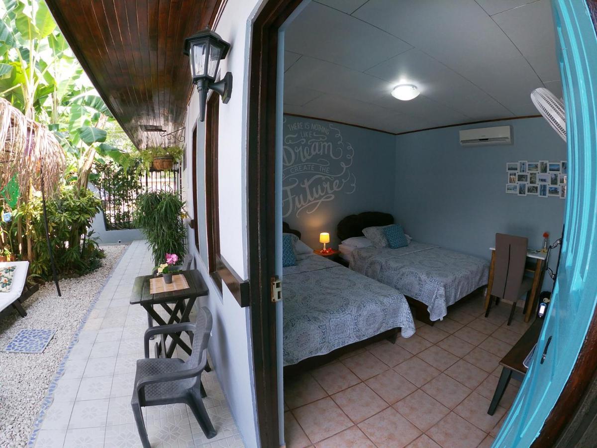 Hotel Perico Azul & Surf Camp Jacó Εξωτερικό φωτογραφία